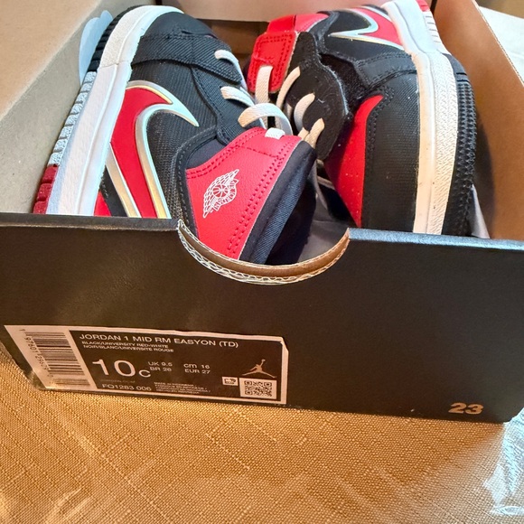 Jordan 1 mid RM toddler 10C - Picture 8 of 8